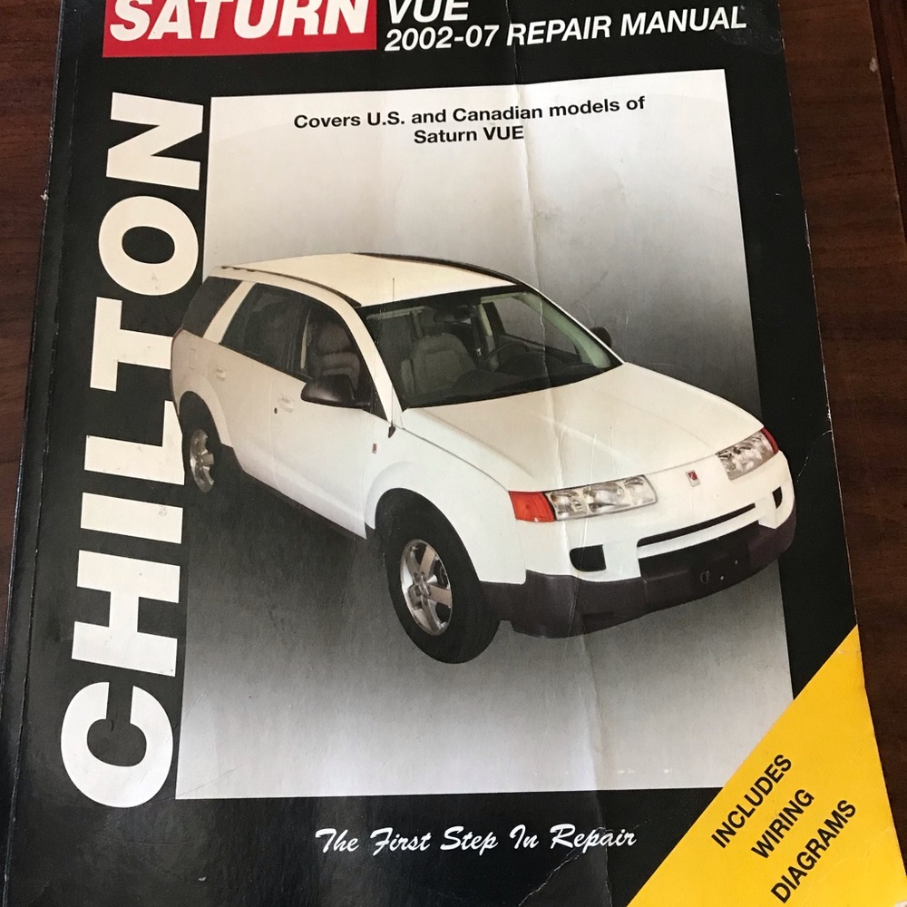 Saturn Vue Repair Manual - White -